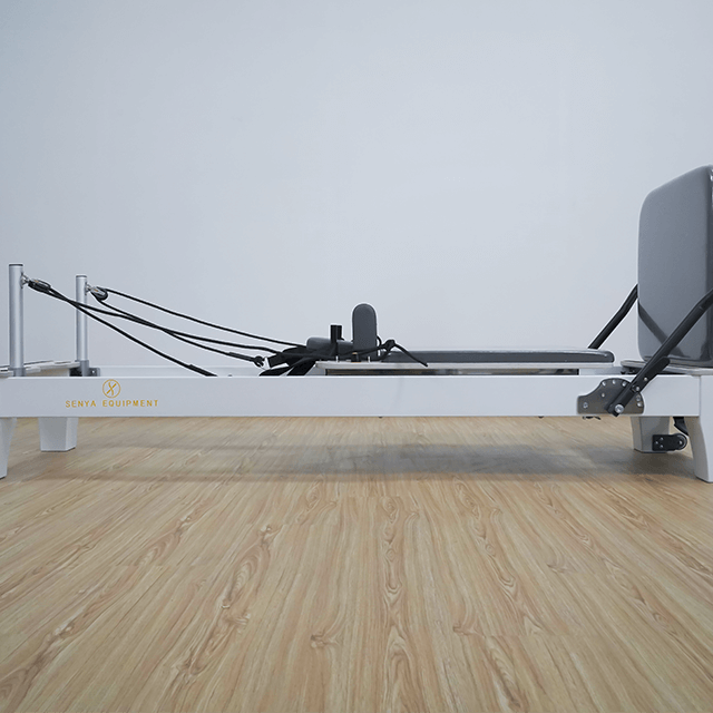 Equipo de rehabilitación Reformador de yoga de madera blanca Pilates en venta Gimnasio Pilates Reformer